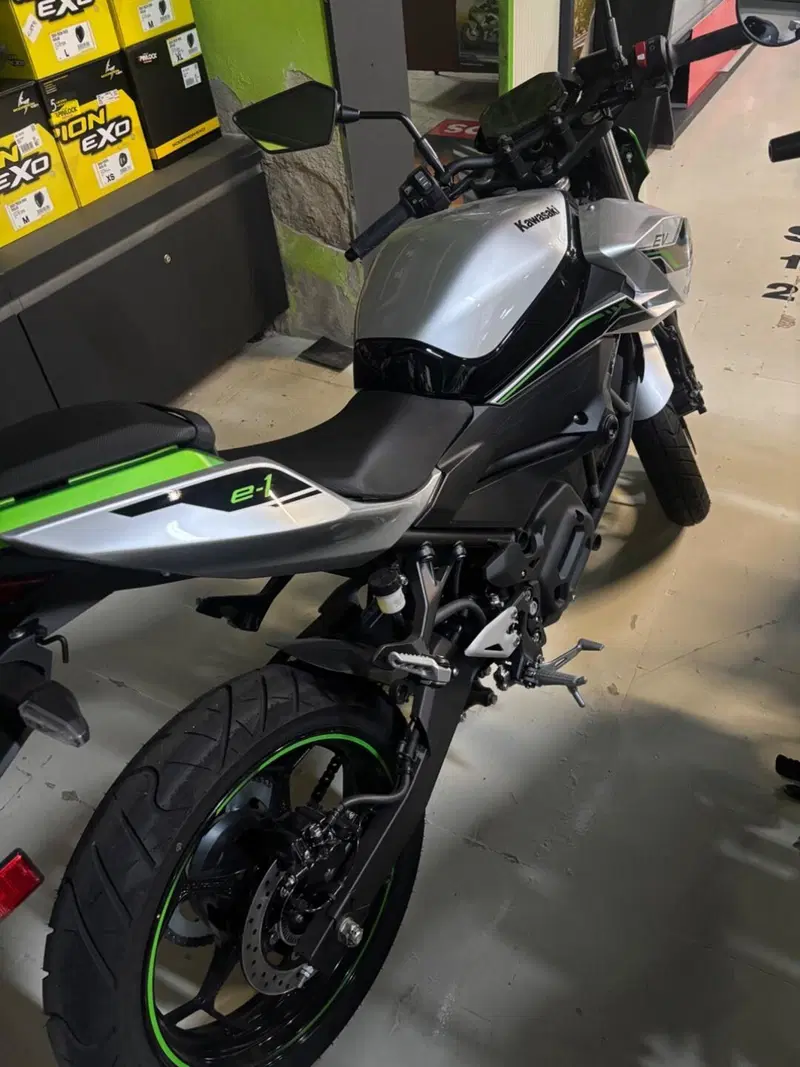 Kawasaki Z e-1 (2024 - 26) (2)
