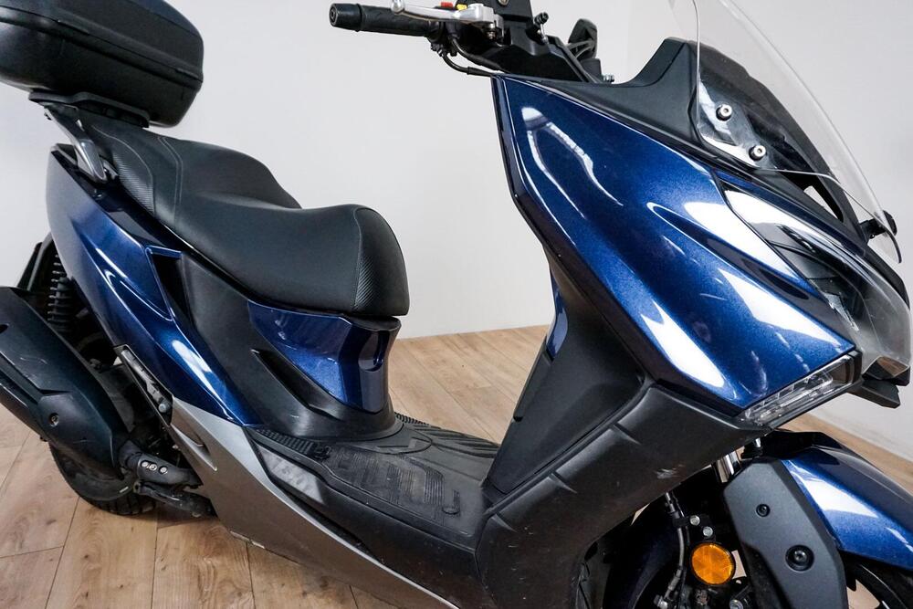 Kymco X-Town 300i (2021 - 25) (5)