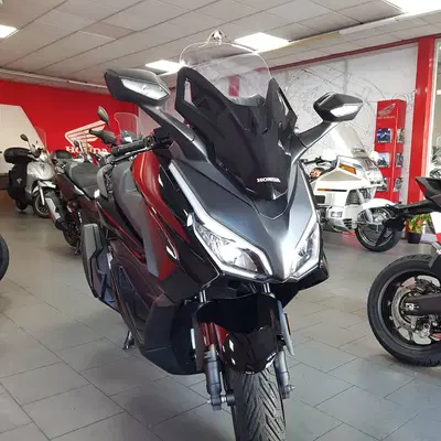 Honda Forza 350 (2025 - 26) nuova