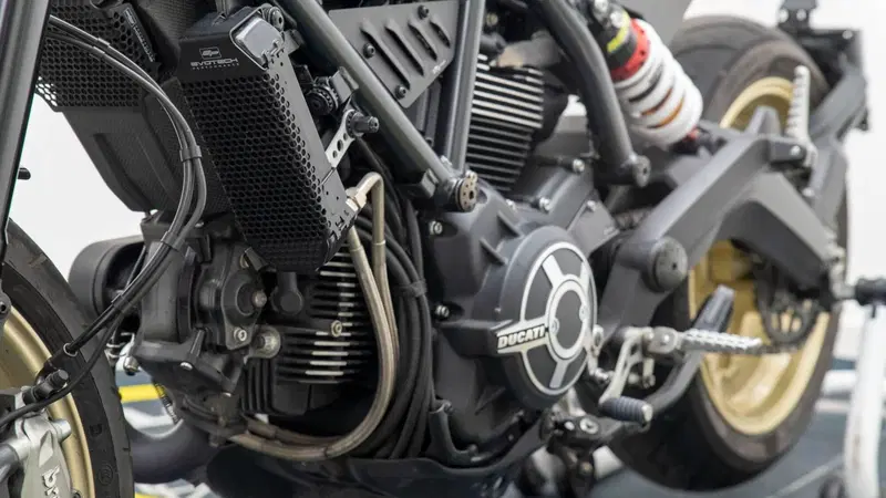 Ducati Scrambler 800 Cafè Racer (2017 - 21) (11)