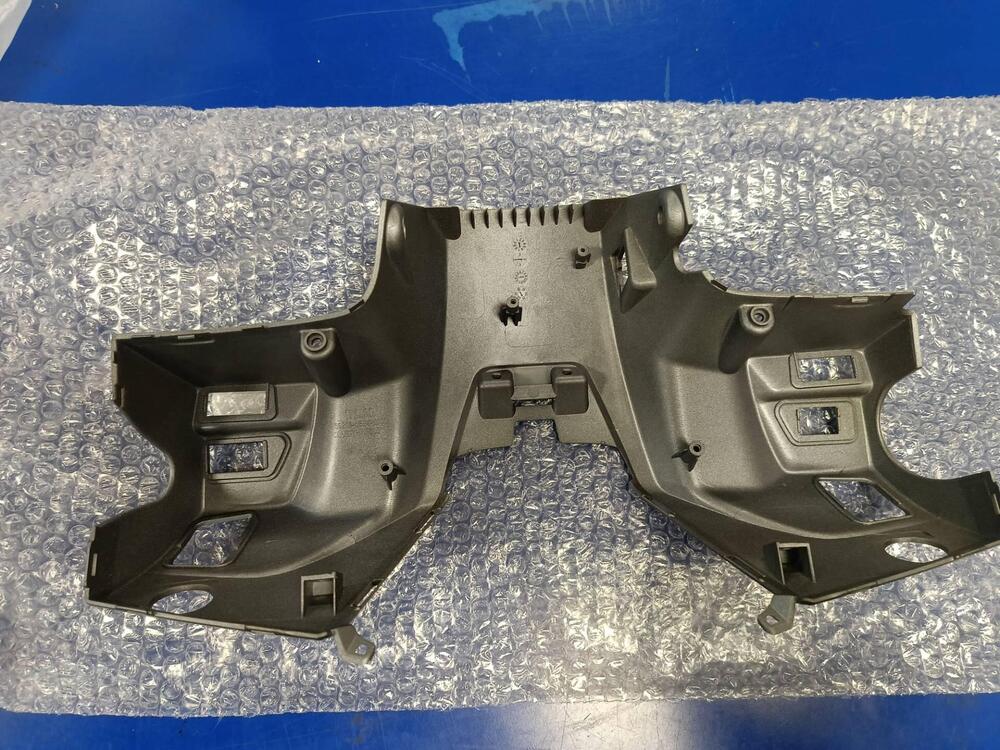 Carrozzeria Kymco People S (3)