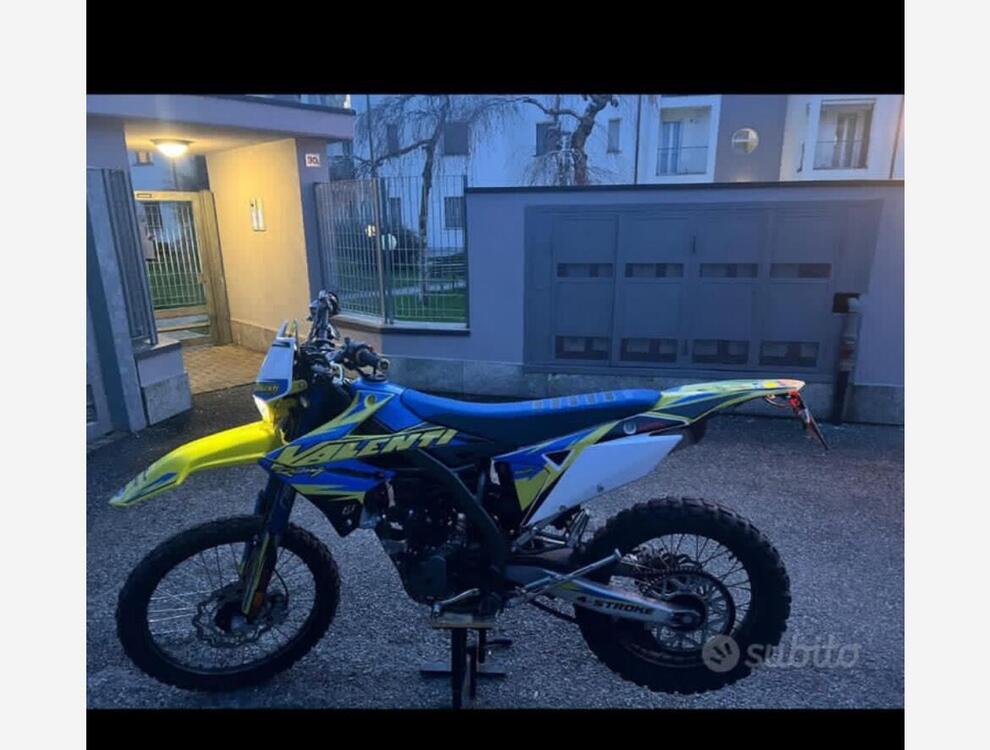 Valenti Racing SM 125 Z (2020 - 22) (4)
