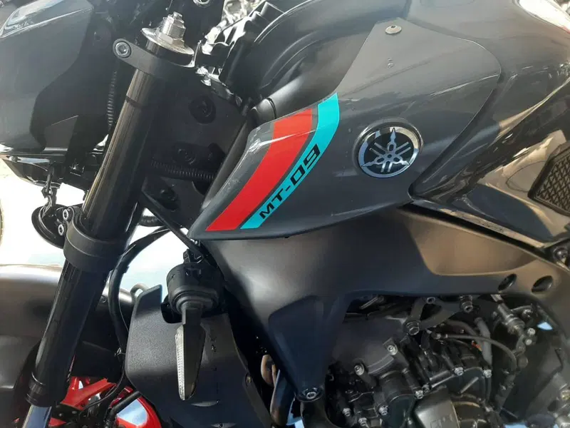 Yamaha MT-09 (2021 - 23) (6)