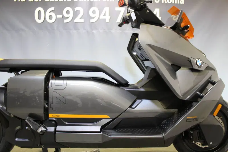 Bmw CE 04 (2021 - 25) (9)