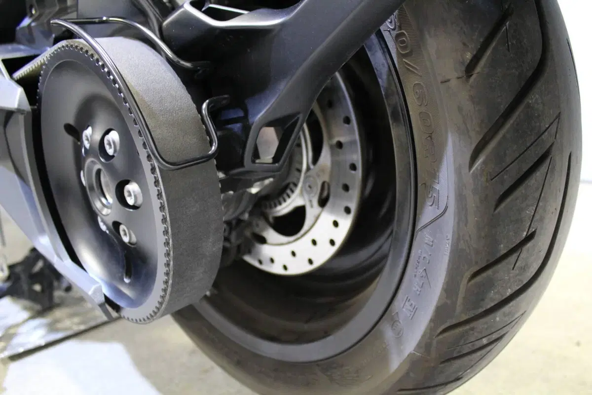 Bmw CE 04 (2021 - 25) (15)