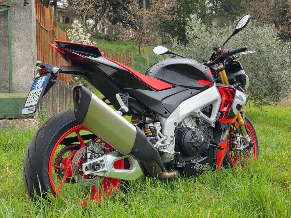 Aprilia Tuono 1100 V4 Factory (2021 - 24) (5)