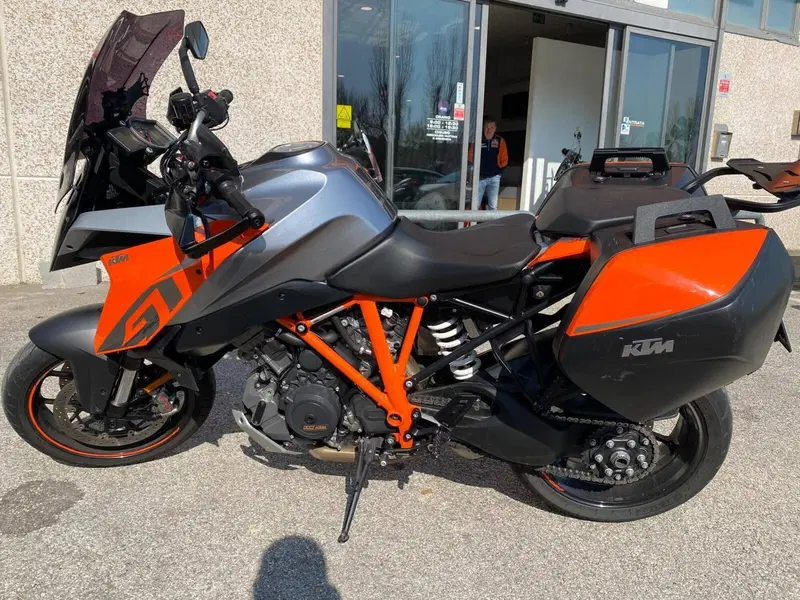 KTM 1290 Super Duke GT ABS (2016 - 18) (2)