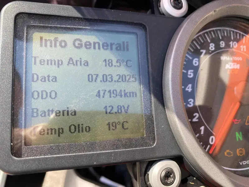 KTM 1290 Super Duke GT ABS (2016 - 18) (4)
