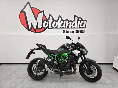 Kawasaki Z 900 (2025 - 26) nuova