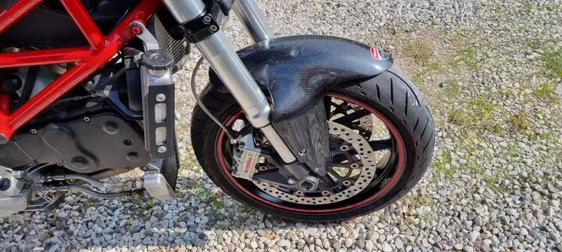 Ducati Monster S4R Testastretta (6)