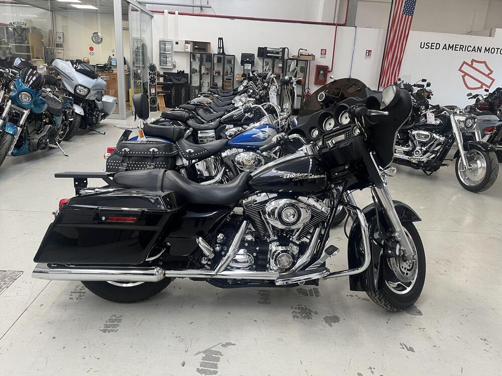 Harley-Davidson 1584 Street Glide (2007) - FLHX