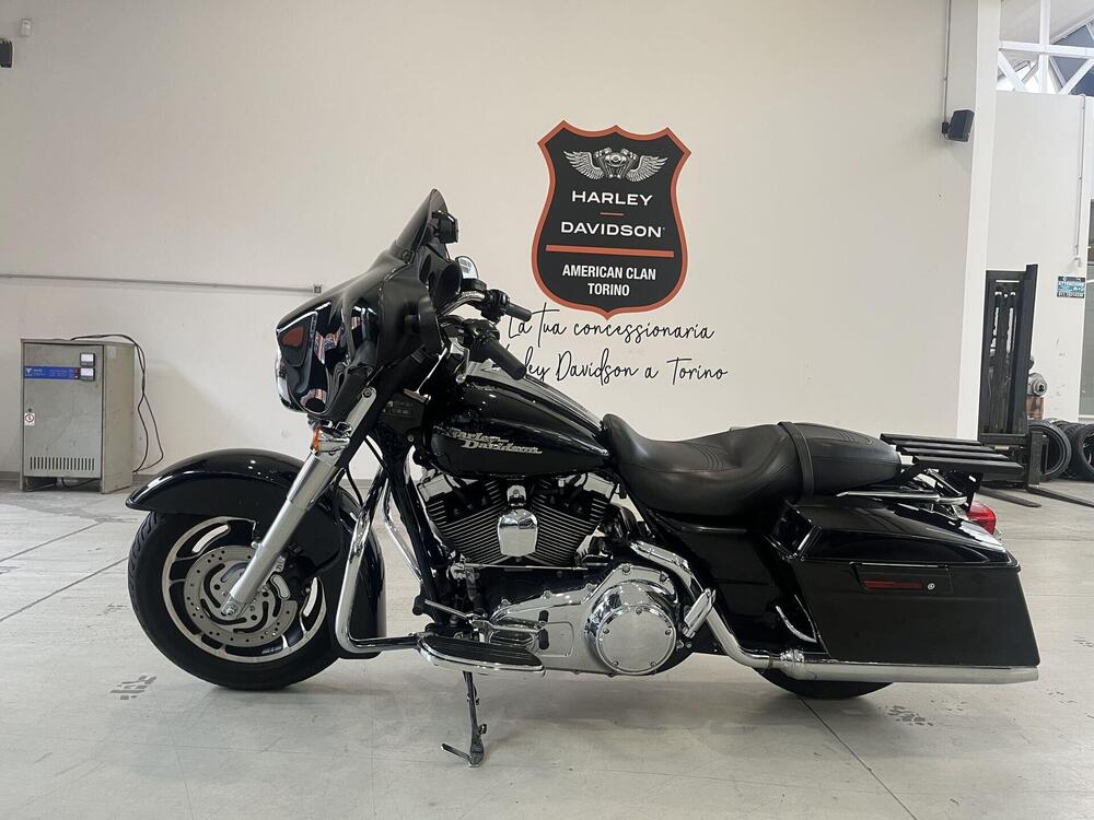 Harley-Davidson 1584 Street Glide (2007) - FLHX (5)