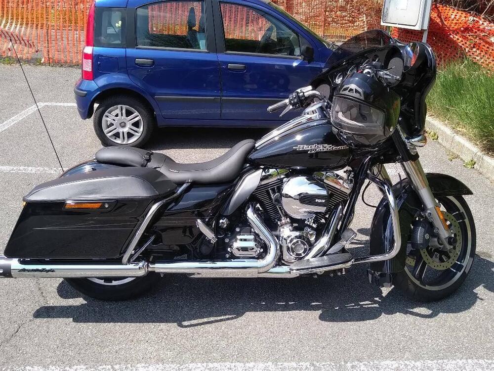 Harley-Davidson 1690 Street Glide Special (2014 - 16) - FLHX