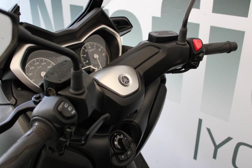 Yamaha X-Max 400 ABS (2017 - 20) (5)