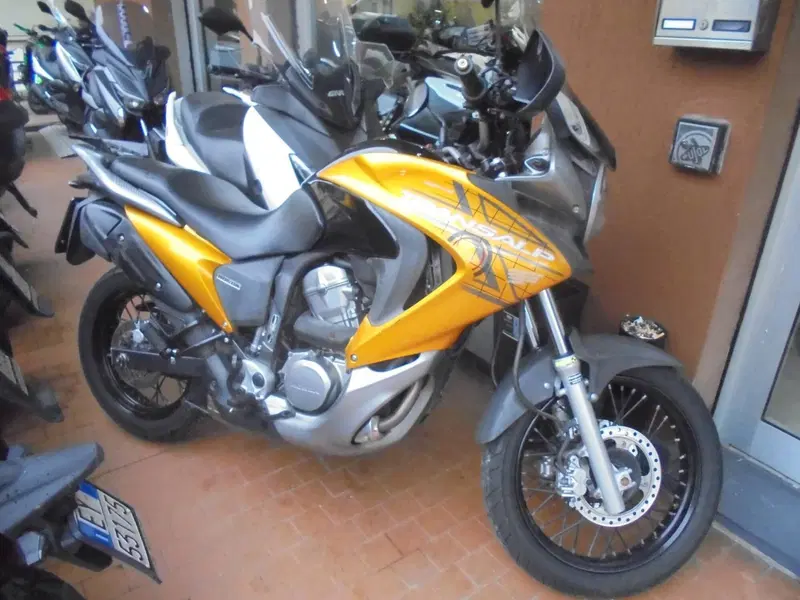 Honda Transalp XL 700 V (2007 - 2013) (2)