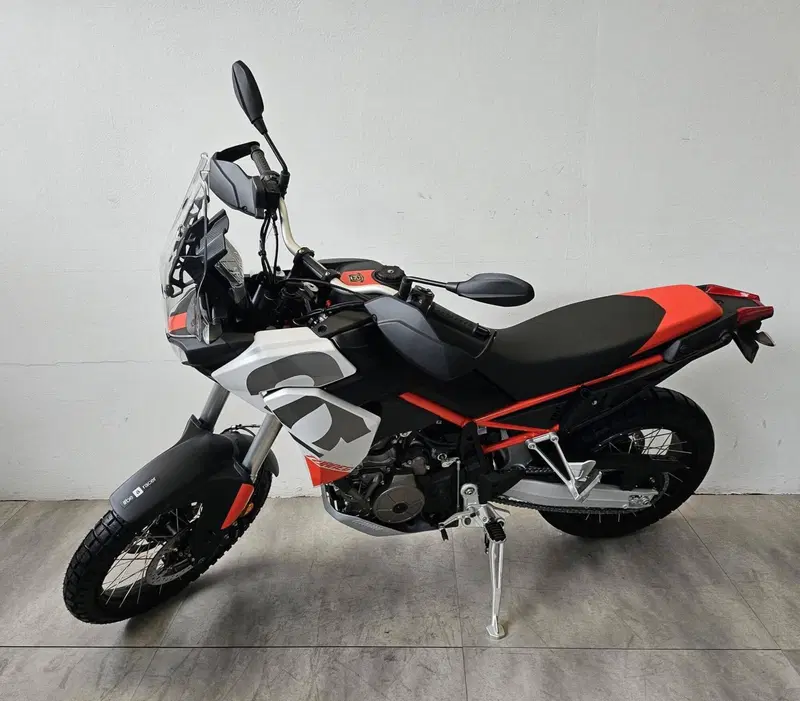 Aprilia Tuareg 660 (2025 - 26) (2)