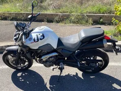 Yamaha MT-03 (2006 - 14) usata
