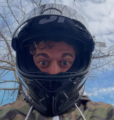 SBK. Bassani ha preso la patente per la moto
