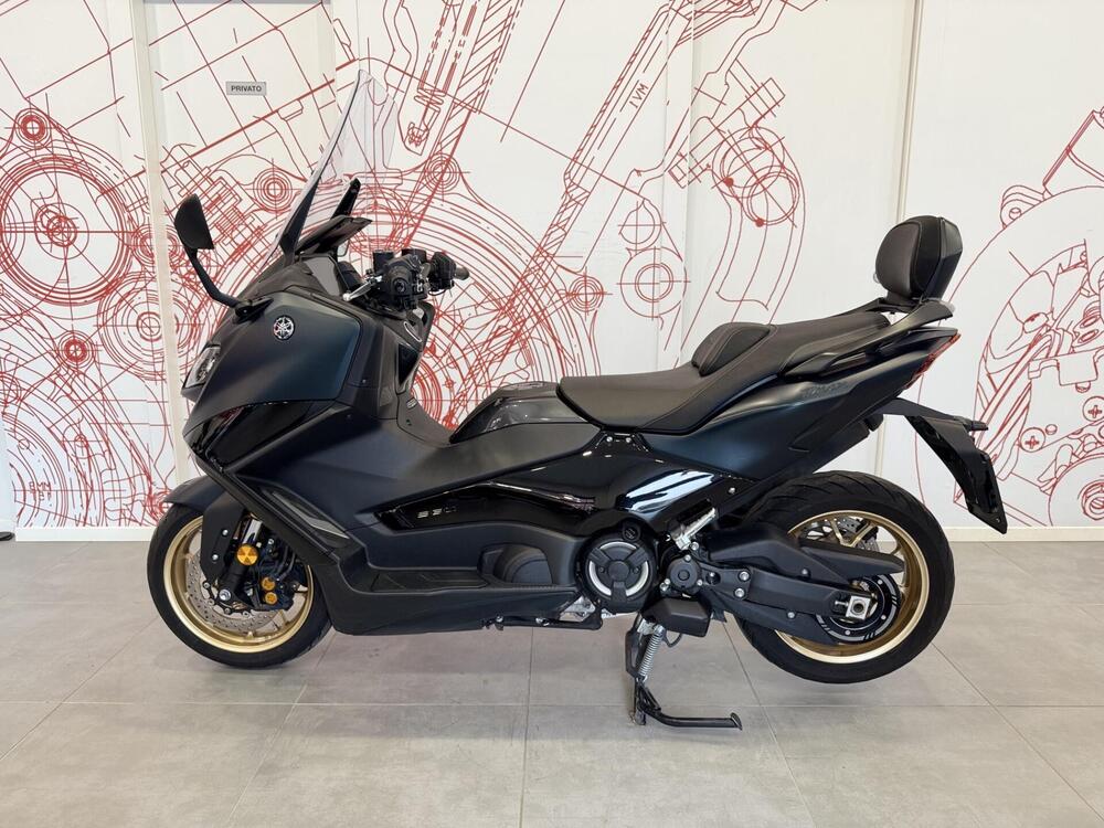 Yamaha T-Max 560 (2022 - 24) (4)