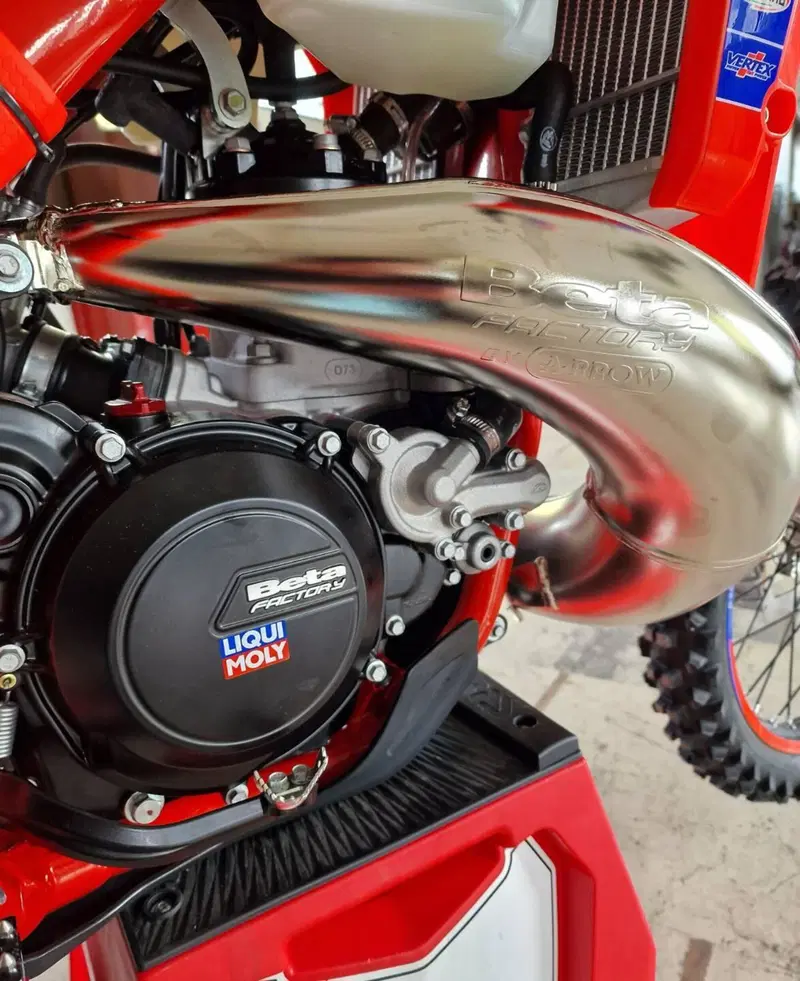 Betamotor RR 300 2T Enduro Race (2025) (3)