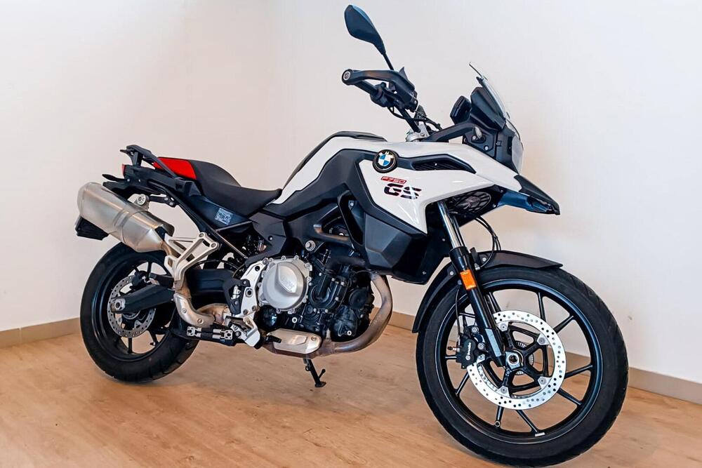 Bmw F 750 GS Edition 40 Years GS (2021) (2)