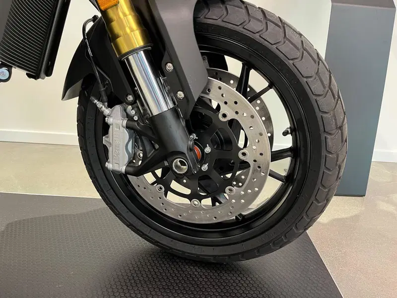 Benelli Leoncino 800 (2022 - 26) (8)