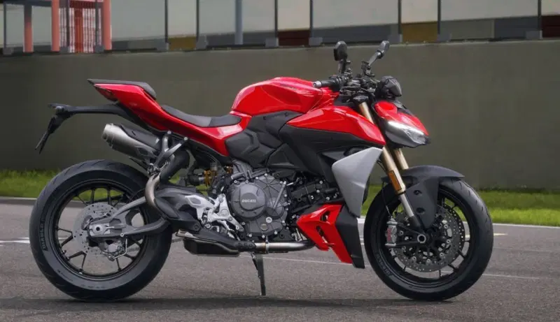 Ducati Streetfighter V2 (2025 - 26)