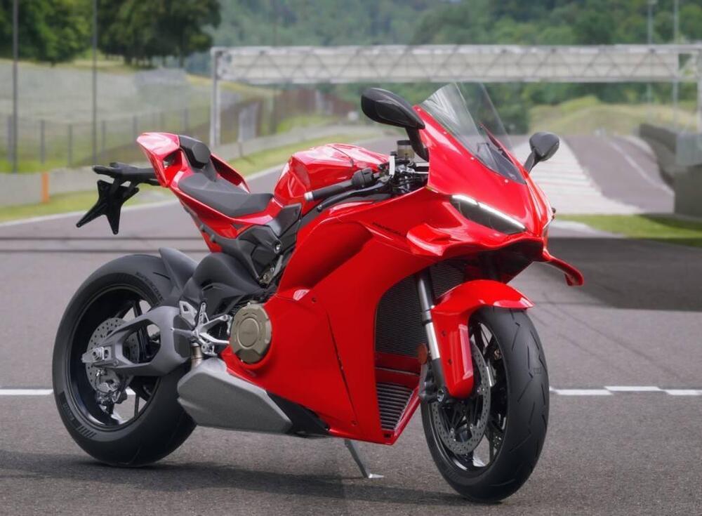 Ducati Panigale V4 (2025)