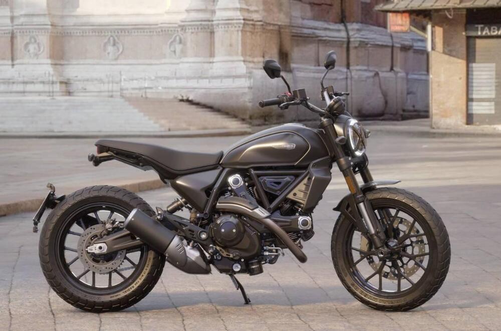 Ducati Scrambler 800 Icon Dark (2025)