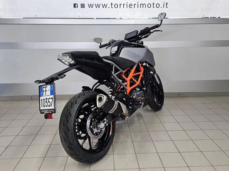 KTM 125 Duke (2021 - 23) (5)