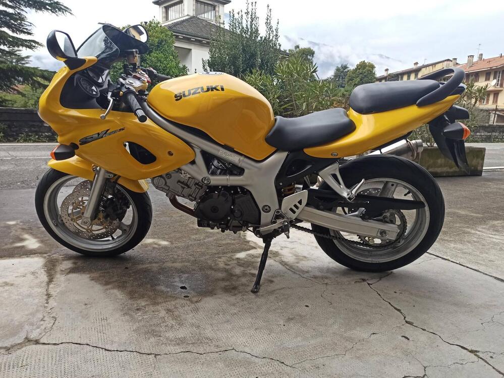 Suzuki SV 650 S (1999 - 02) (2)
