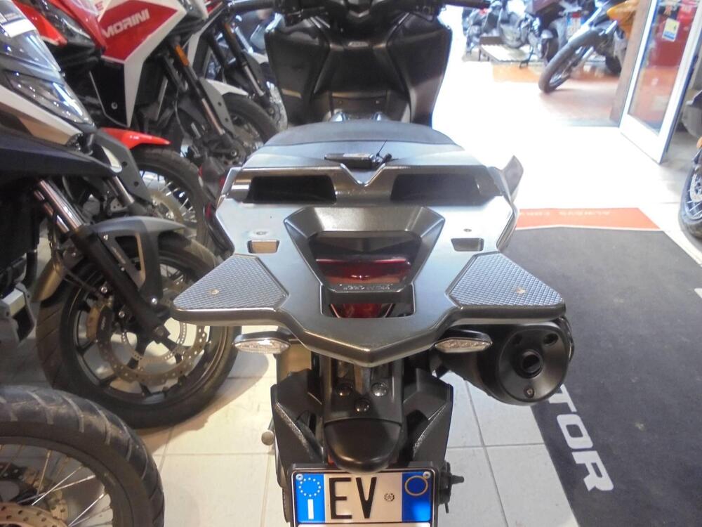 Yamaha T-Max 560 Tech Max (2021) (3)