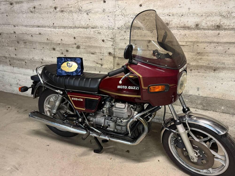 Moto Guzzi 850 T4 