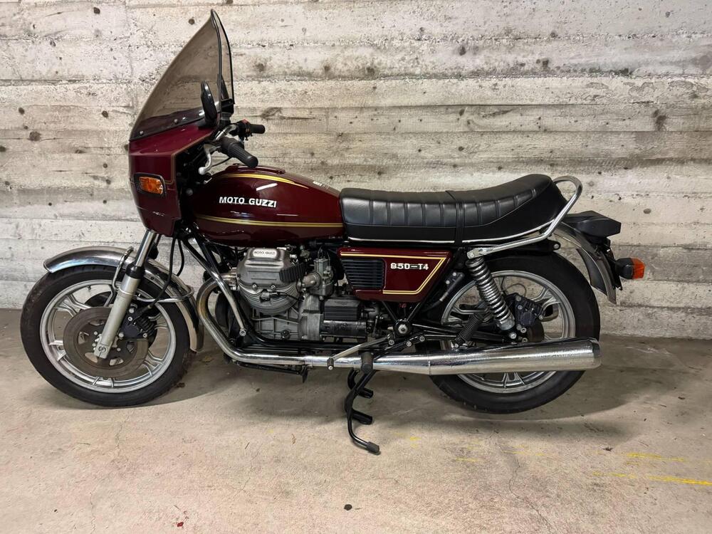 Moto Guzzi 850 T4  (2)