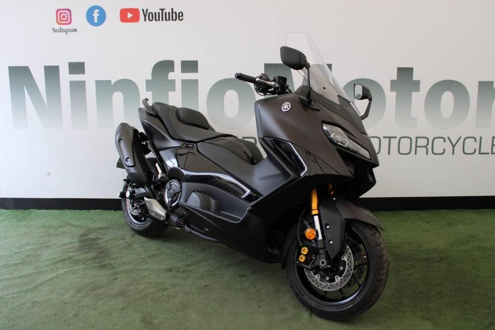 Yamaha T-Max 560 Tech Max (2022 - 24) (2)