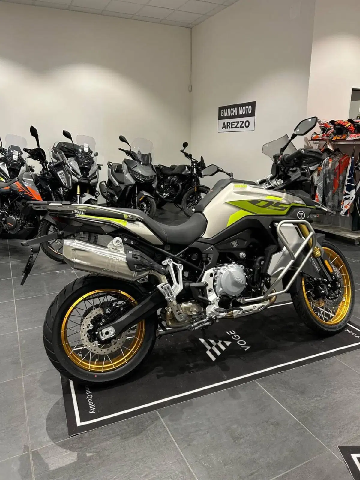 Voge Valico 900DSX (2024 - 26) (2)