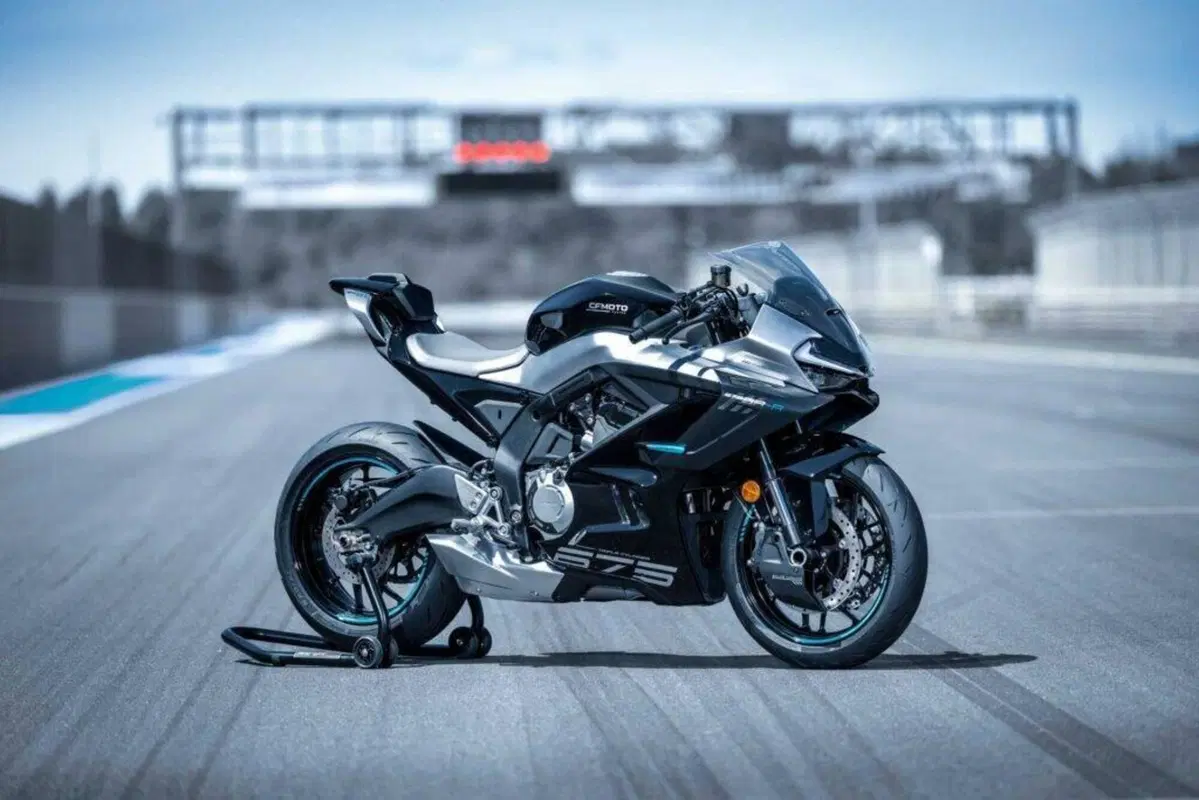 CFMOTO 675SR-R (2025 - 26) (8)
