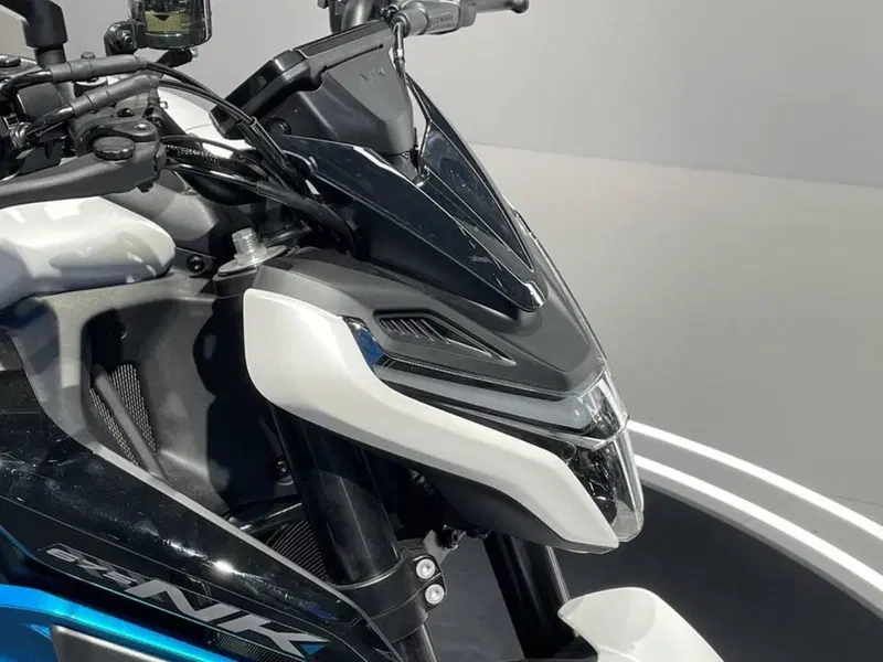 CFMOTO 675SR-R (2025 - 26) (10)