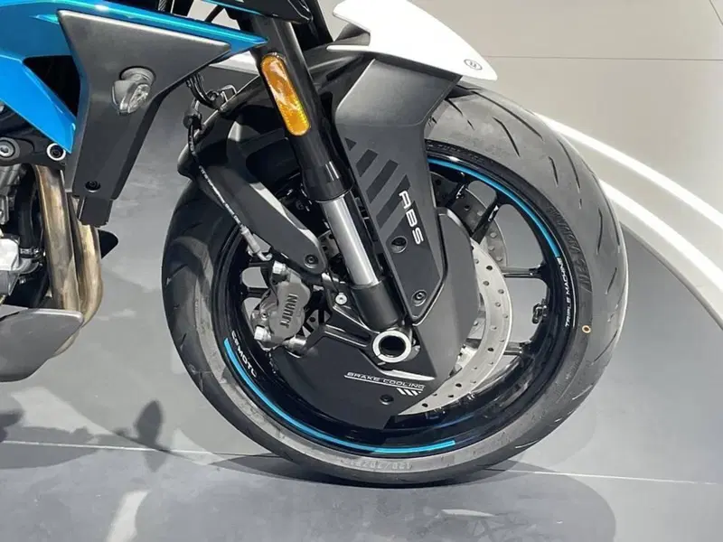 CFMOTO 675SR-R (2025 - 26) (12)