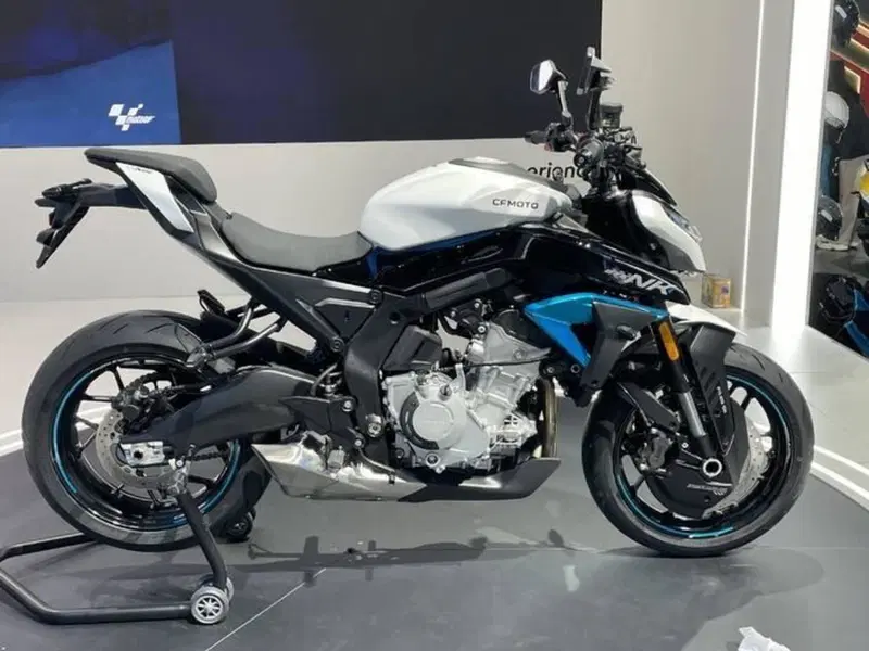 CFMOTO 675SR-R (2025 - 26) (6)