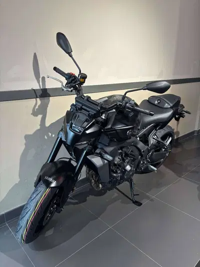 Yamaha MT-09 Y-AMT (2024 - 26) nuova