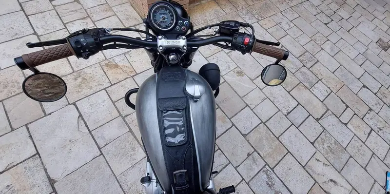 Triumph Bonneville 908 MD (6)