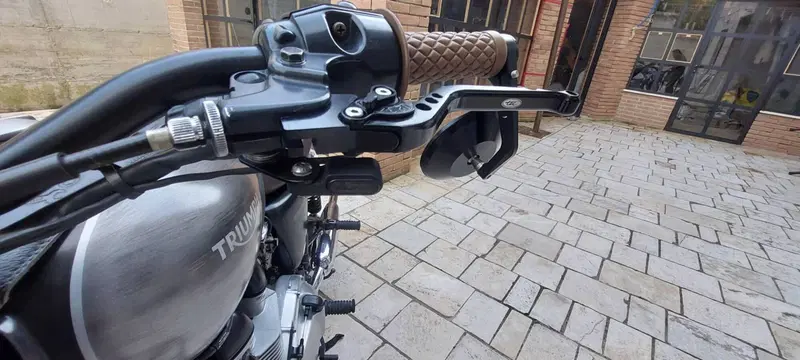 Triumph Bonneville 908 MD (8)