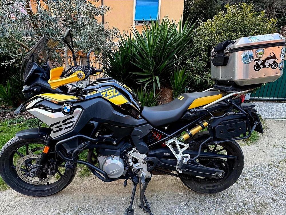 Bmw F 750 GS Edition 40 Years GS (2021) (2)