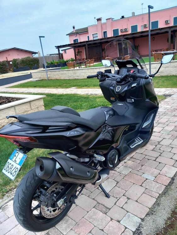 Yamaha T-Max 560 (2022 - 24)