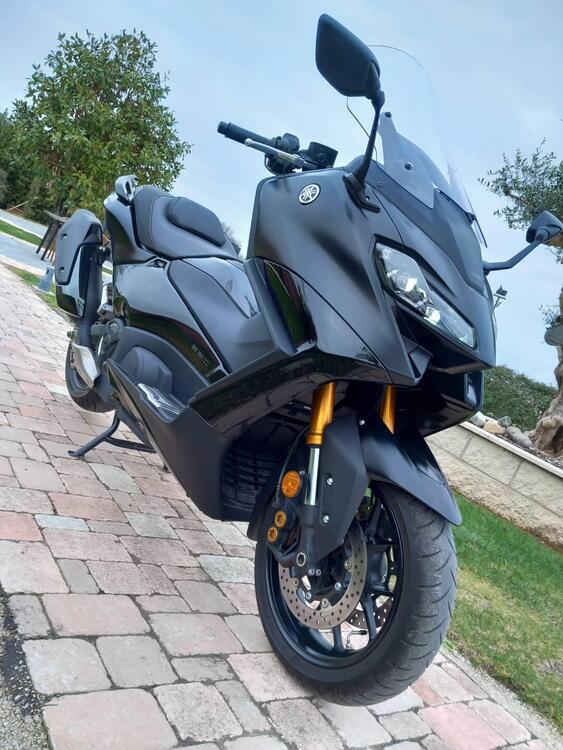 Yamaha T-Max 560 (2022 - 24) (5)