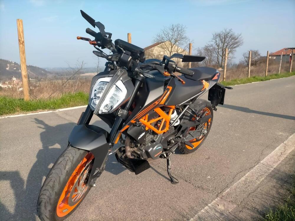 KTM 125 Duke (2021 - 23) (5)