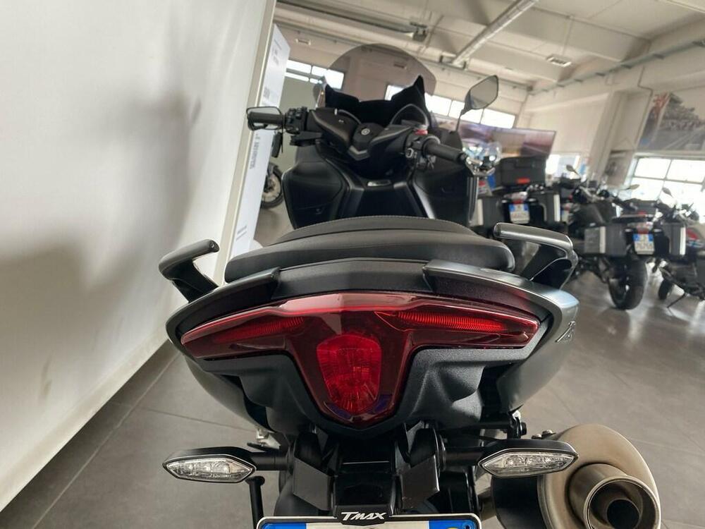 Yamaha T-Max 560 (2020 - 21) (4)