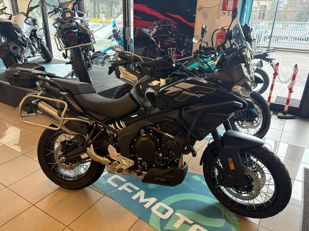 CFMOTO 700MT Adventure (2025)