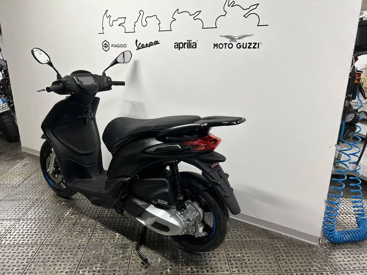 Piaggio Liberty 125 S (2025 - 26) (2)